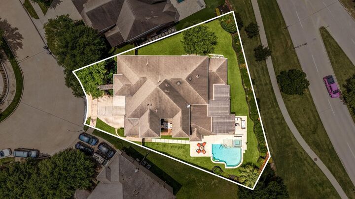 Property Photo: 5102 Hawthorne Bend Drive TX 77494