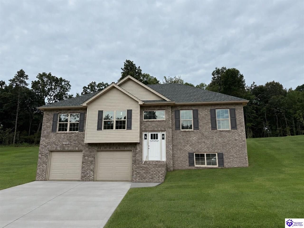 Property Photo:  2028 Pear Valley Drive  KY 42701 