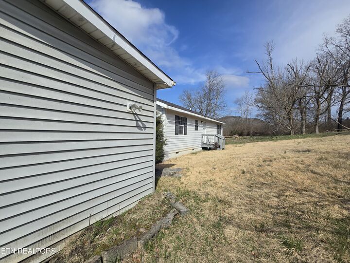 Property Photo:  404 Cedar Fork Rd  TN 37879 