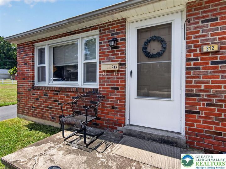 Property Photo:  312 S 12th Street  PA 18049 