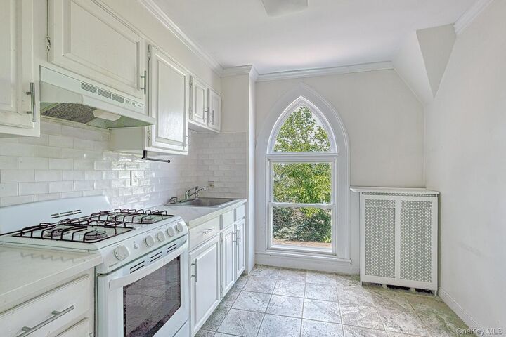 Property Photo:  146 Main Street 2  NY 10522 