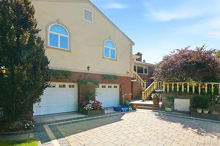 Property Photo: 316 Gainsborg Avenue E 2 - Top Floor NY 10604