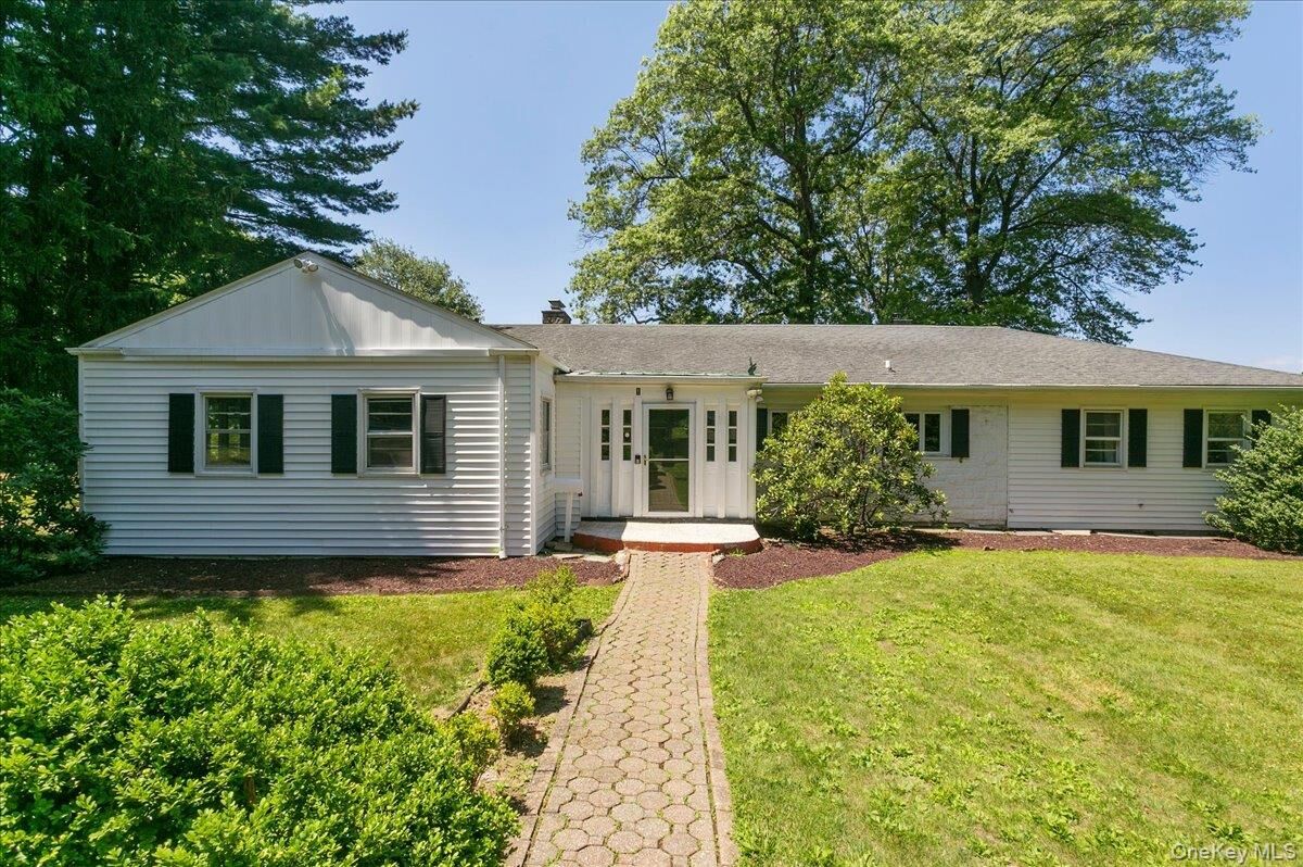 Property Photo: 1 Beaufort Street NY 10607
