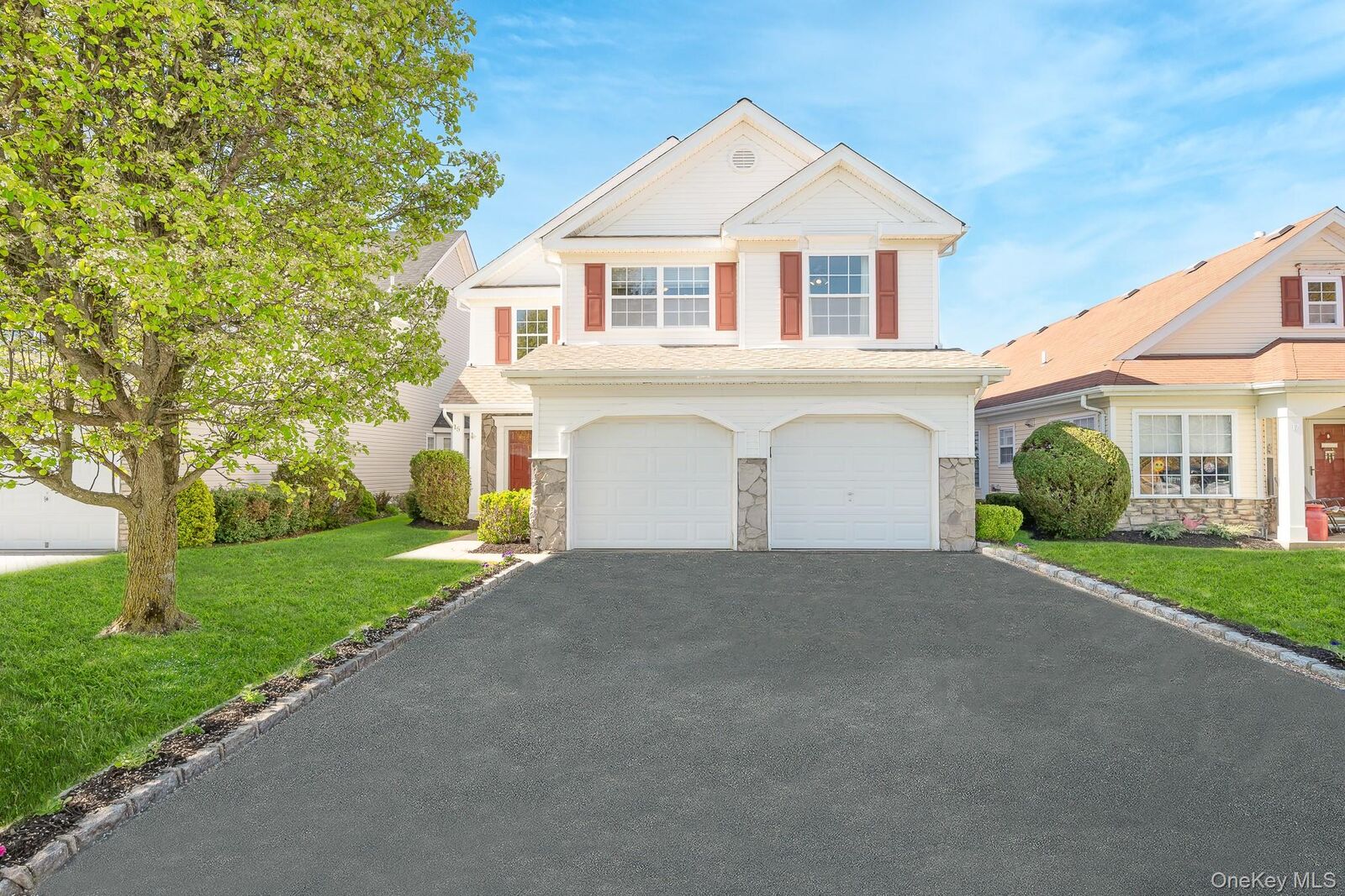 Property Photo:  15 Sophia Drive  NY 11953 