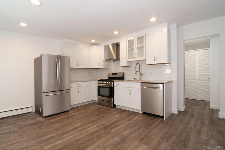 Property Photo:  44 Ridge Street Unit 1  NY 10706 