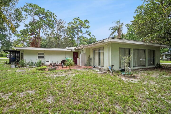 Property Photo:  505 Oakland Terrace  FL 32746 