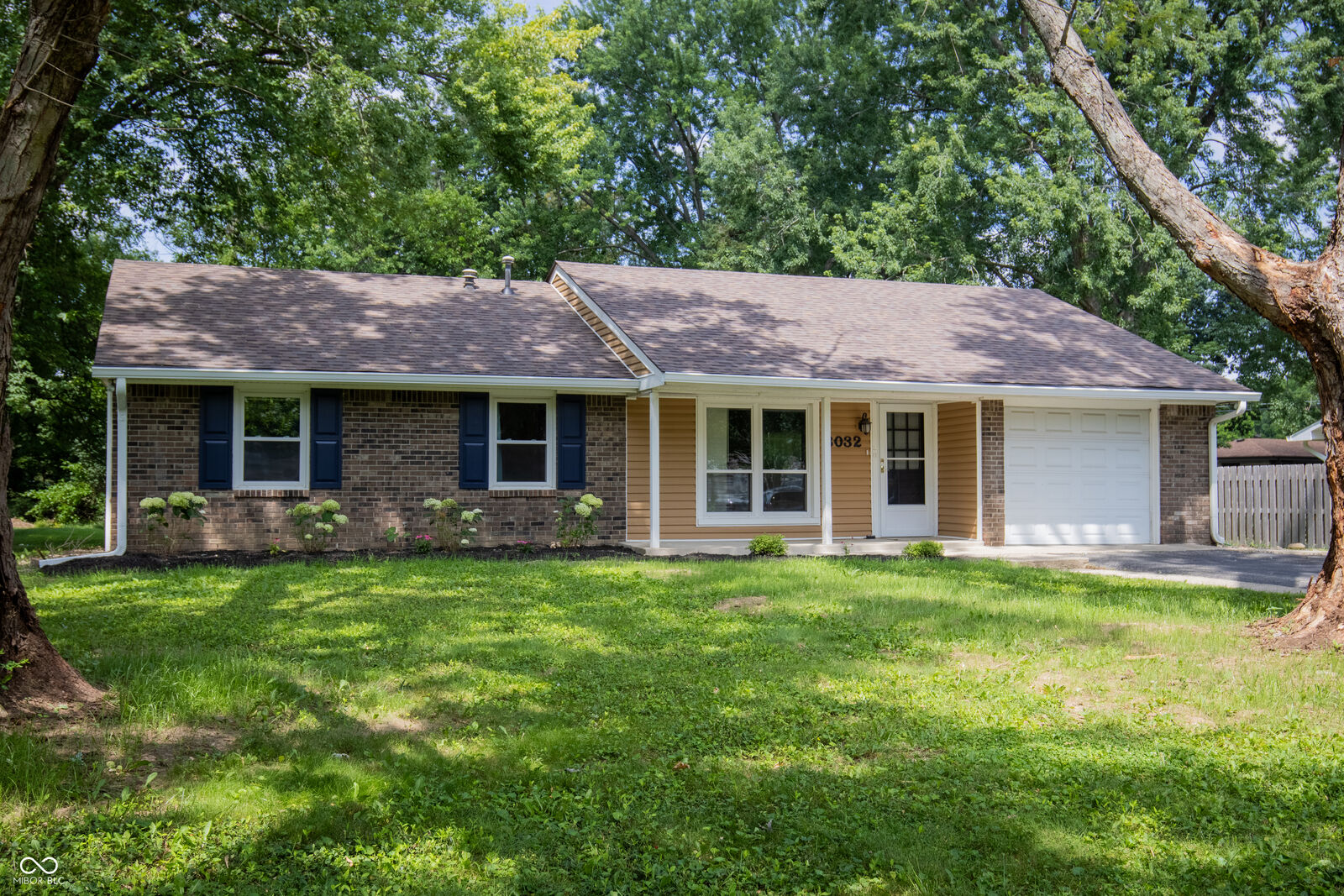 Property Photo:  8032 Chiltern Drive  IN 46268 