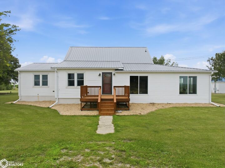 Property Photo:  2131 190th Street  IA 50616 