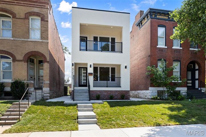 Property Photo: 4200 Chouteau Avenue MO 63110