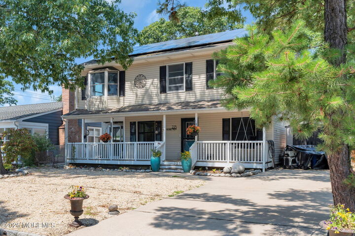 Property Photo: 225 Jaehnel Parkway NJ 08742