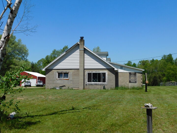 Property Photo:  14200 Plagany Road  MI 49614 