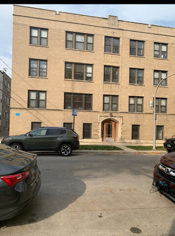 Property Photo: 4444 W Gunnison Street 3 IL 60630