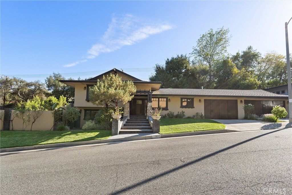 Property Photo:  1520 Lancashire Street  CA 91103 