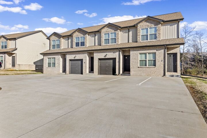 Property Photo:  279 Smithson Ln  TN 37040 