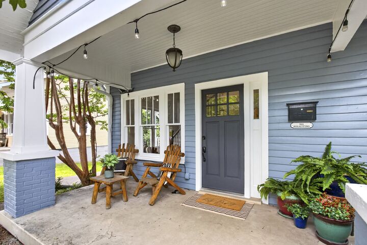 Property Photo: 1611 Shelby Ave TN 37206