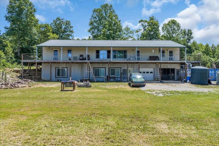 Property Photo:  5688 Burkett Chapel Road  TN 37397 