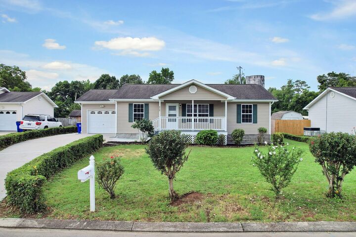 Property Photo:  2725 Apple Orchard Drive NW  TN 37312 