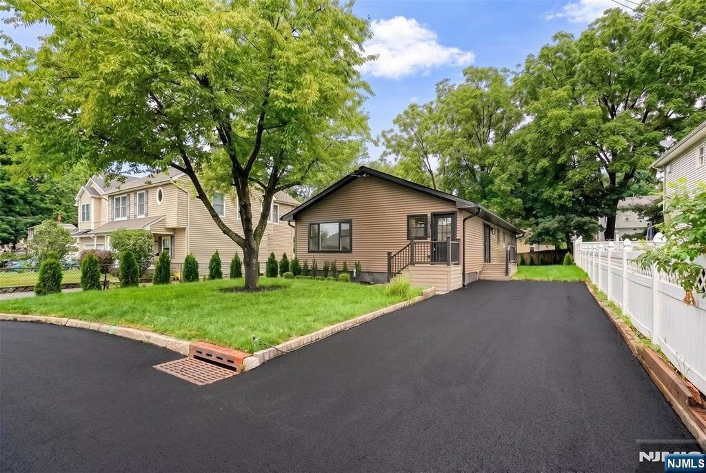 Property Photo:  128 Grove Street  NJ 07430 