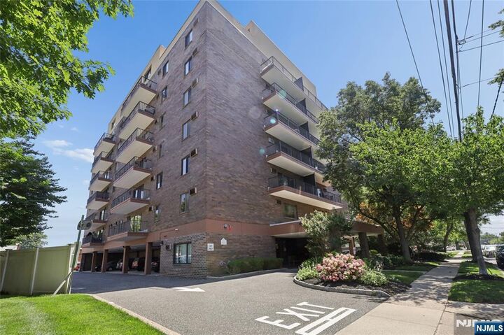 Property Photo: 140 Euclid Avenue 5G NJ 07601
