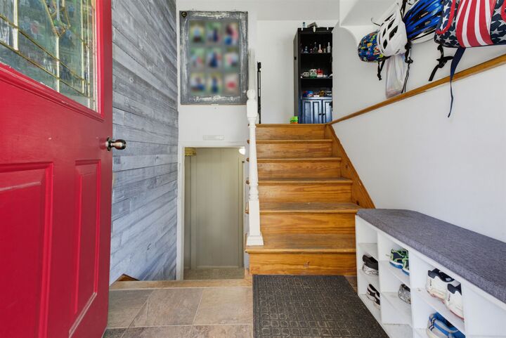 Property Photo:  20 Kennedy Drive  NH 03431 