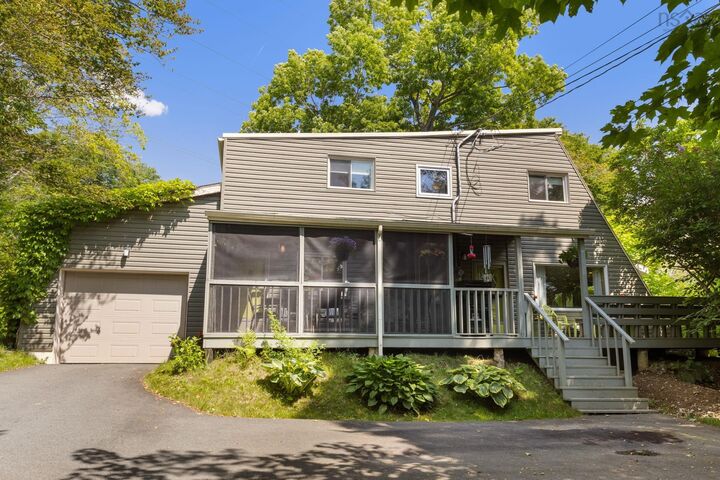 242 Rolling Hills Drive — photo 1