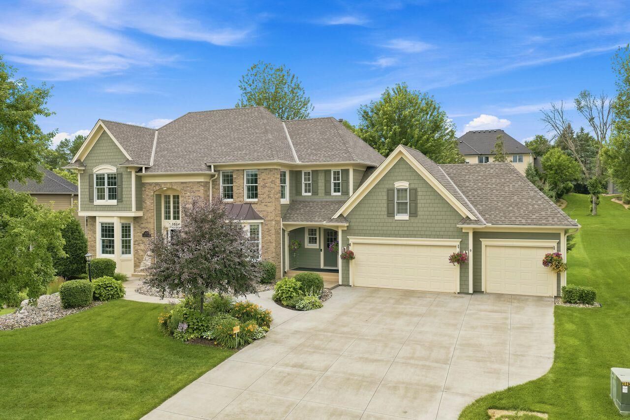 Property Photo:  3824 Fairway Terrace  MN 55125 