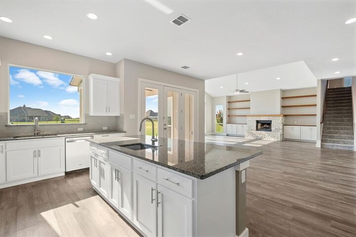 Property Photo:  2130 Providence Way  TX 75173 