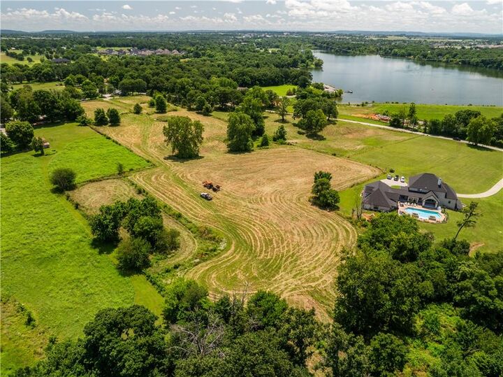 Property Photo:  Lot 8 4.85 Acres E Lake Road  AR 72762 