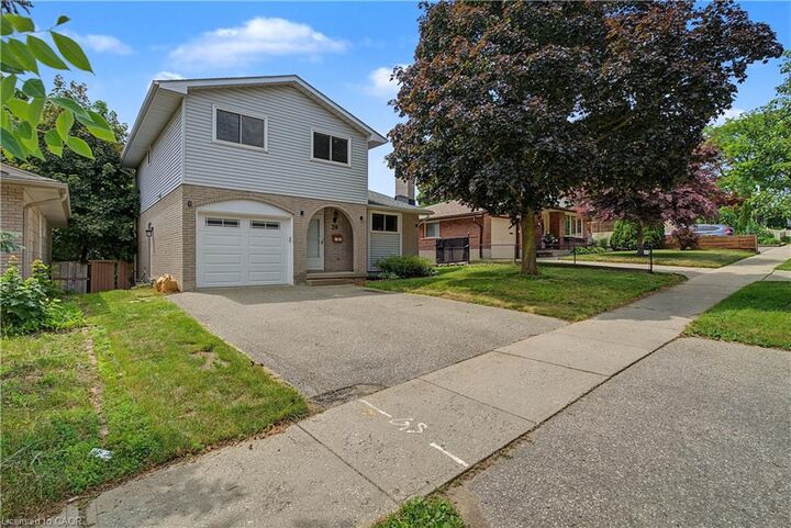 Property Photo: 39 Southwood Drive ON N2E 2E6