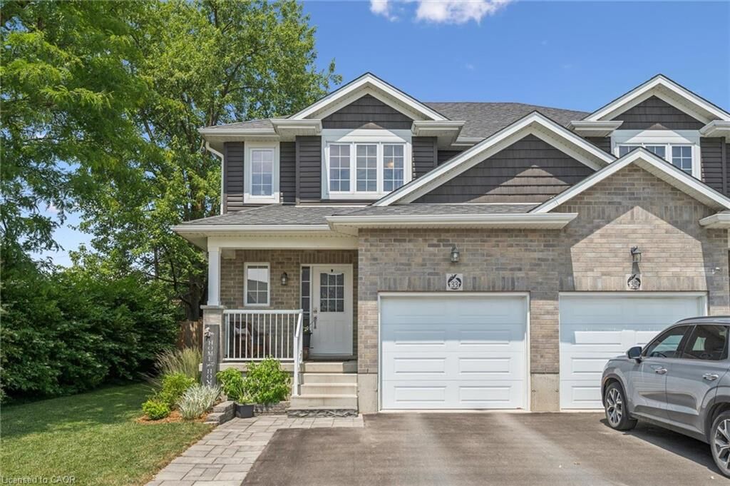 Property Photo: 33 Roth Street ON N0B 2R0