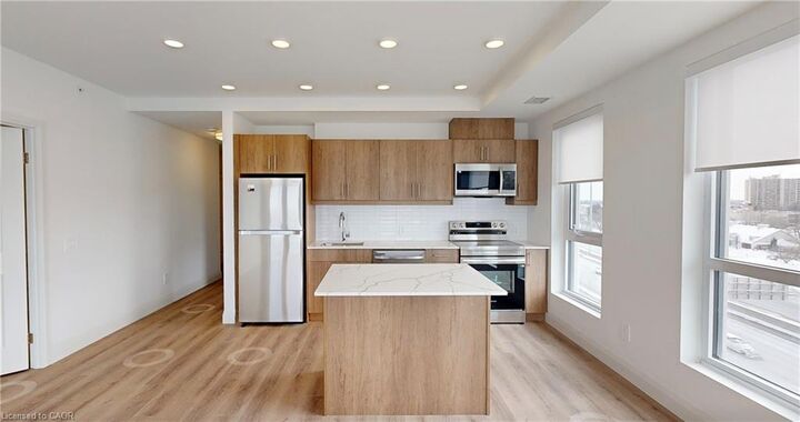 Property Photo:  1333 Weber Street E 807  ON N2A 1C2 
