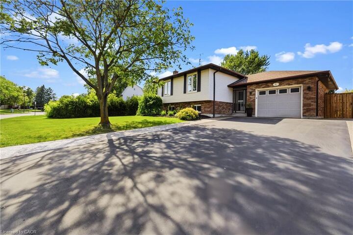Property Photo: 4 Ravine Crescent ON N0A 1S0