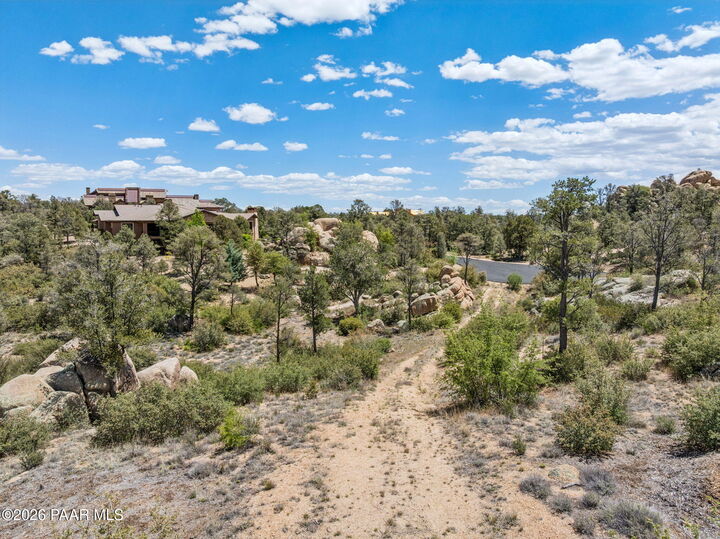 Property Photo: 4760 W Distant View Trail AZ 86305