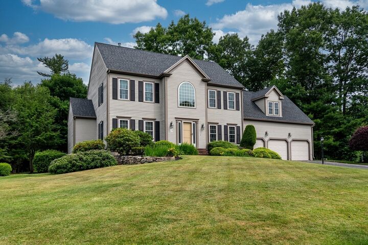 Property Photo:  19 Burnham Ct  MA 02072 
