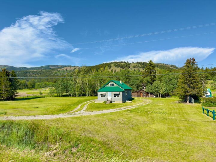 Property Photo: 23005 27 Avenue AB T0K 0C0