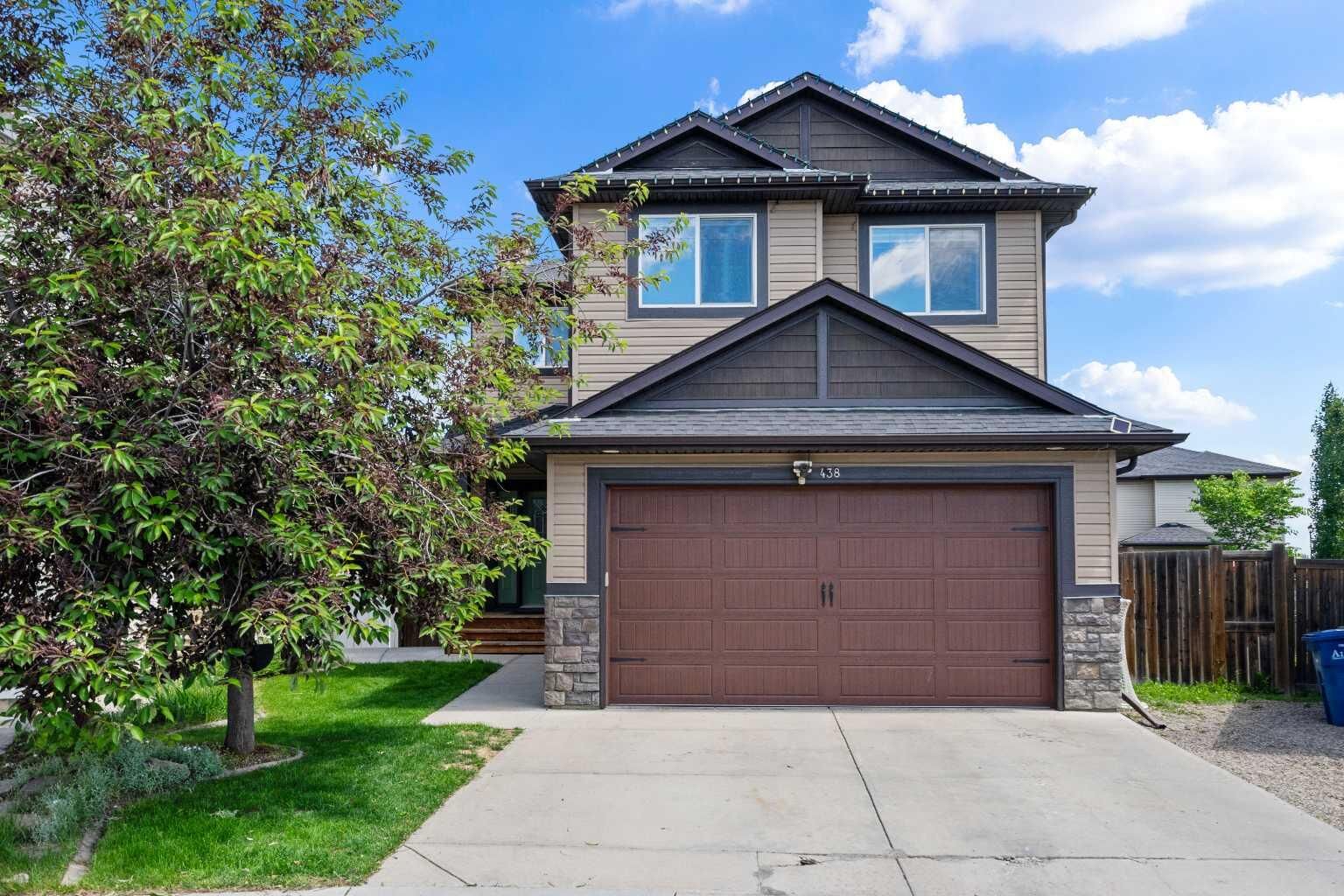 Property Photo:  438 Luxstone Green SW  AB T4B 0A5 