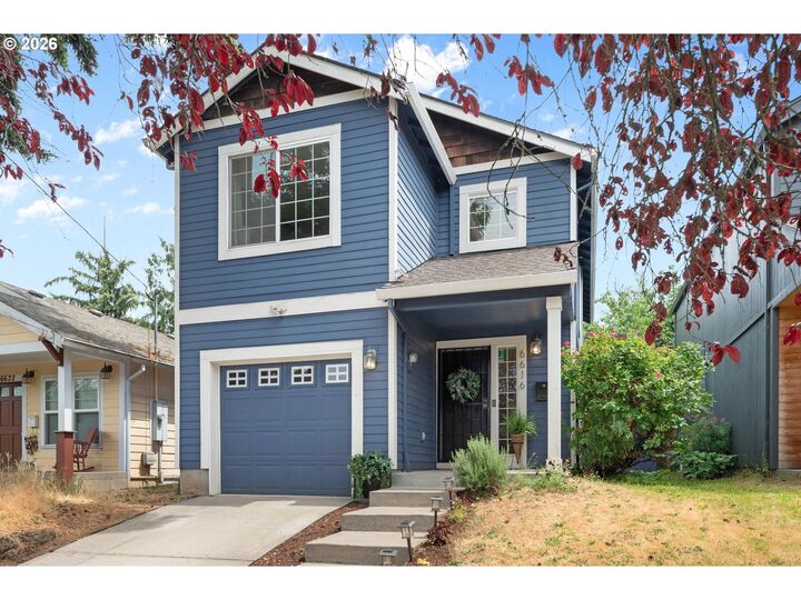 Property Photo: 6616 N Montana Ave OR 97217