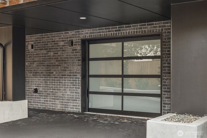 Property Photo:  614  5th Avenue S C108  WA 98020 