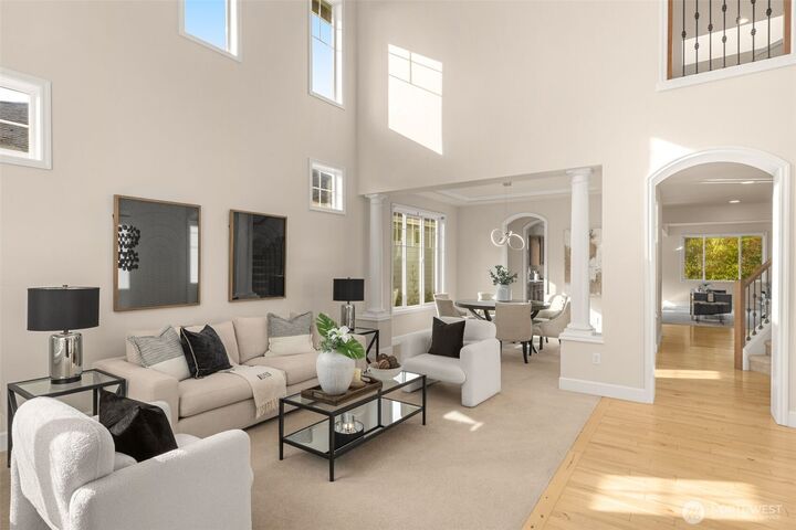 Property Photo: 4109 223rd Place SE WA 98021