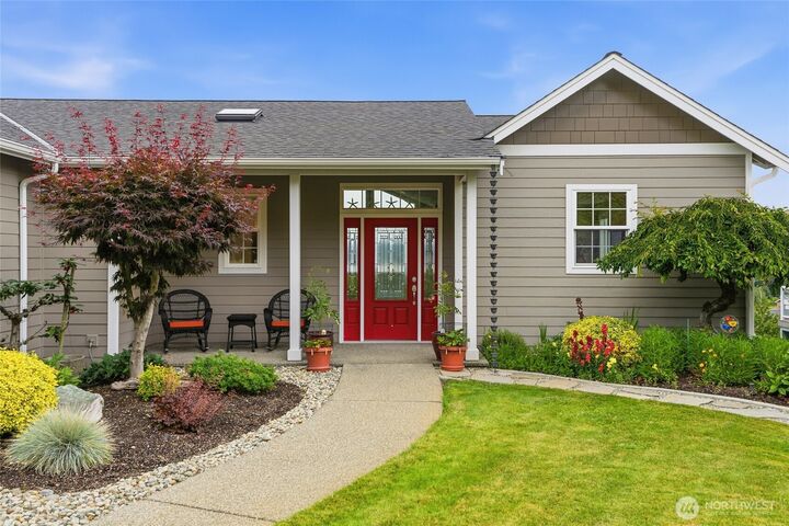 Property Photo: 784 Gladstone Drive WA 98282