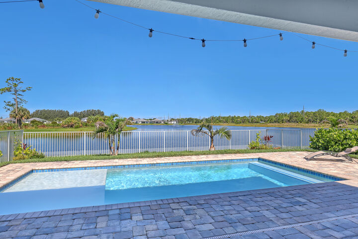 Property Photo: 9774 SW Meridian Way FL 34997