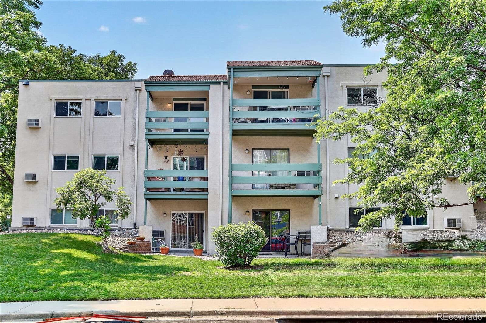 Property Photo: 7740 W 35th Avenue 302 CO 80033