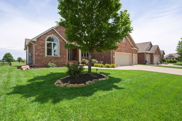 Photo de la propriété:  2138 S Sierra Hills Circle  KS 67230 
