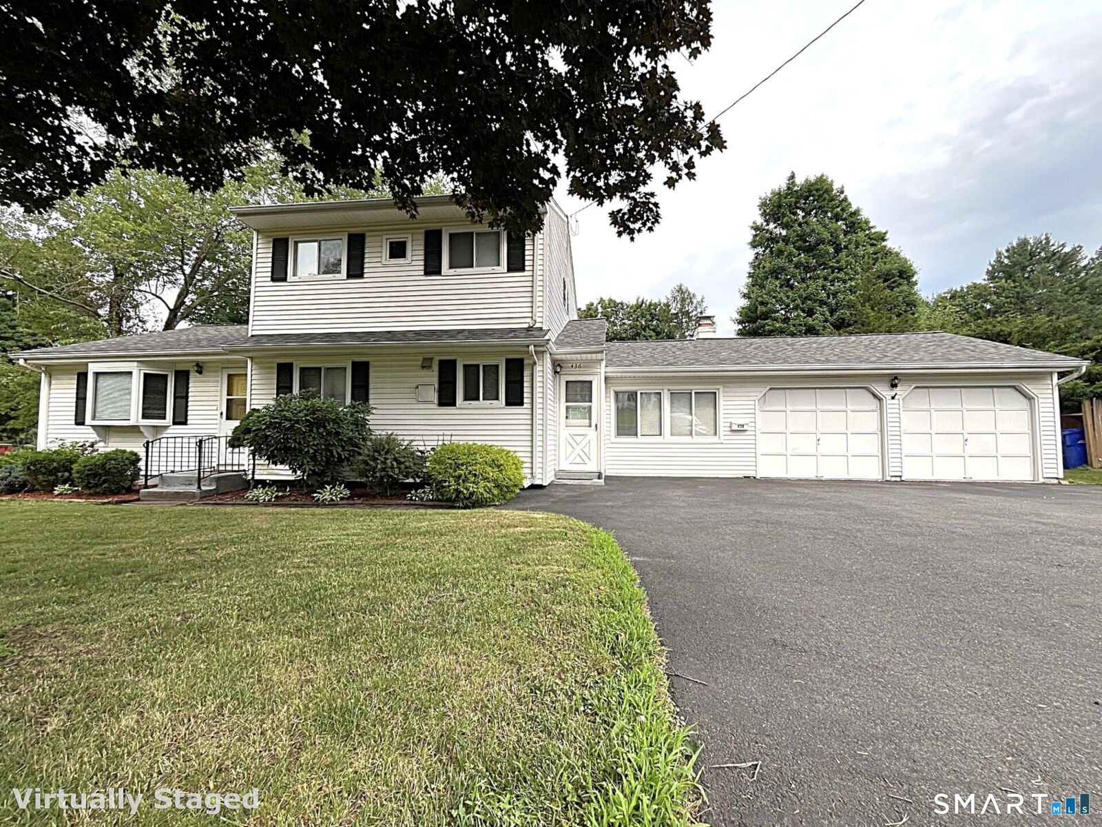 Property Photo:  436 Avery Street  CT 06074 