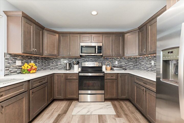 Property Photo: 525 W Cora Ave WA 99205