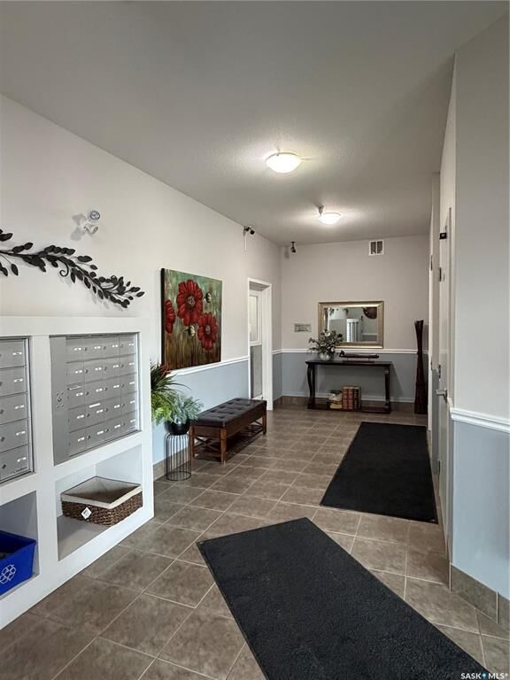 Property Photo:  1621 Dakota Drive 102  SK S4Z 0A8 