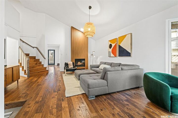 Property Photo: 3375 Edinburgh Drive SK S4V 2H8