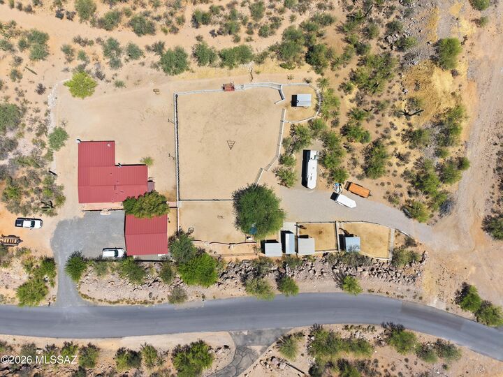 Property Photo: 2500 W Irvington Place AZ 85746