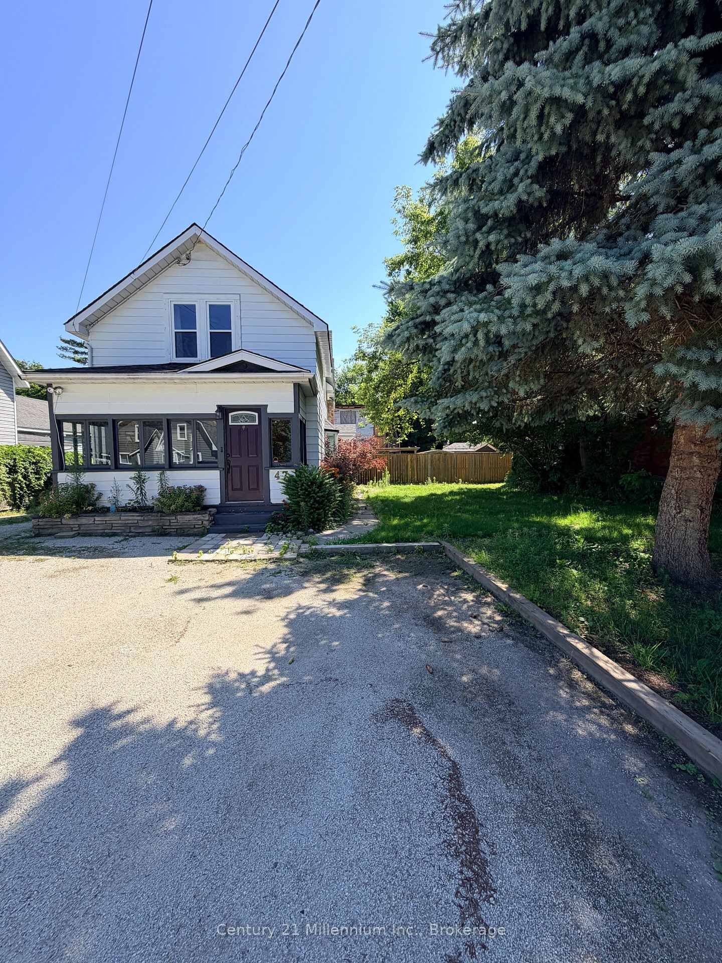 Property Photo: 47 Market Street ON L9Y 3M5