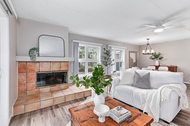 Property Photo: 409 Mariners Way ON L9Y 5C7